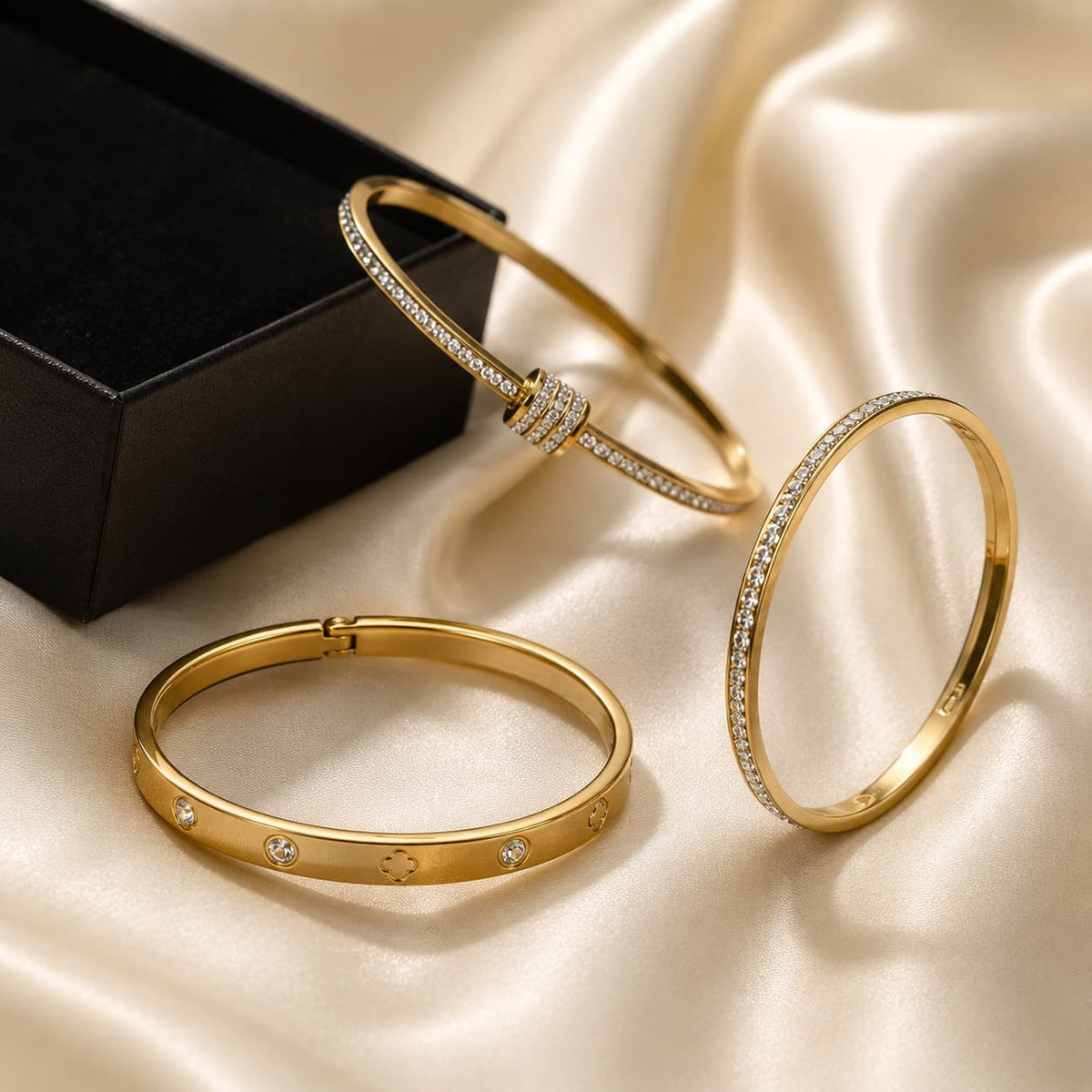 Set de Brazaletes Aurelia™ – Elegancia Dorada ✨